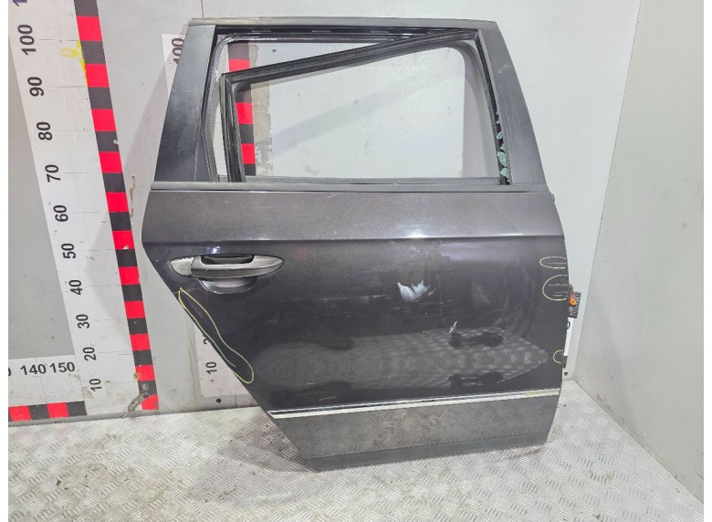 Дверь задняя правая к Volkswagen Passat