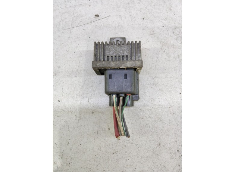 Реле накала свечей к Renault Scenic