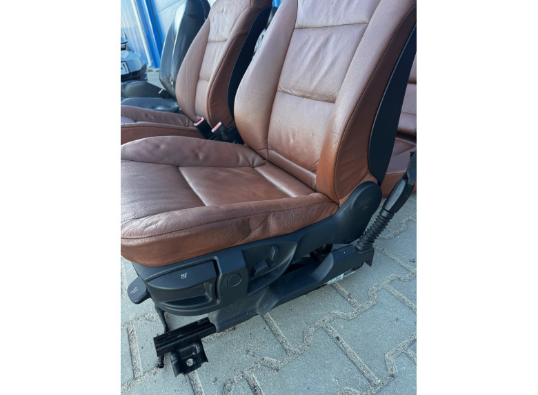 Салон (комплект сидений) к BMW 5 E60/E61, 2006г.