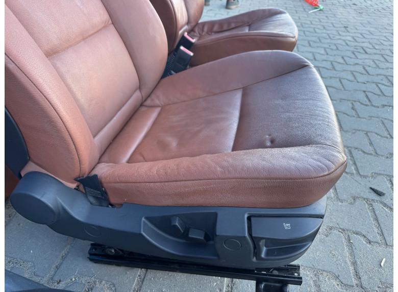Салон (комплект сидений) к BMW 5 E60/E61, 2006г.