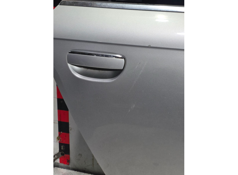 Дверь задняя правая к Audi A6, 2006г.