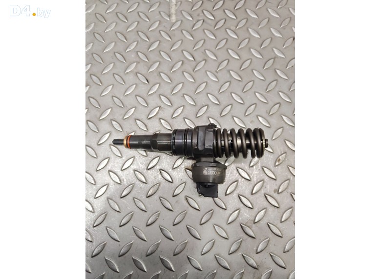 Форсунка к Volkswagen Golf 2006 г.