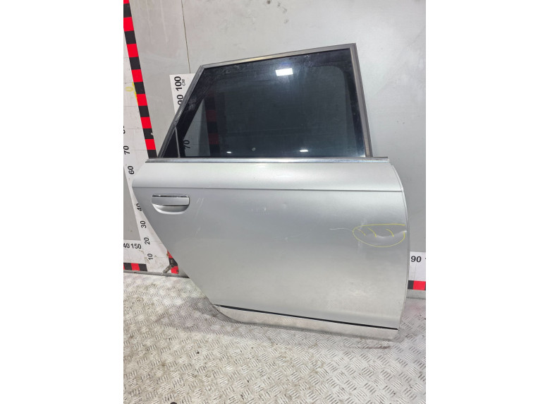 Дверь задняя правая к Audi A6, 2006г.