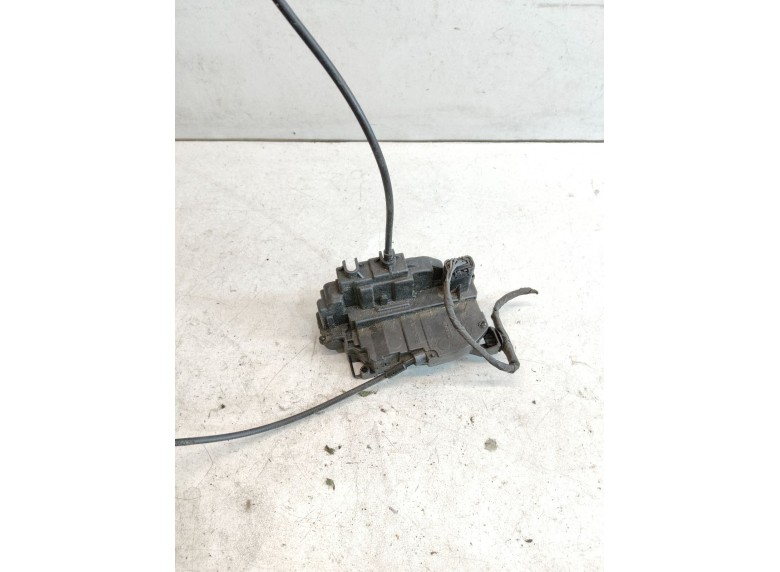 Замок двери задней правой к Renault Scenic