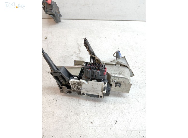 Замок двери передней левой к Ford Transit 2008 г.