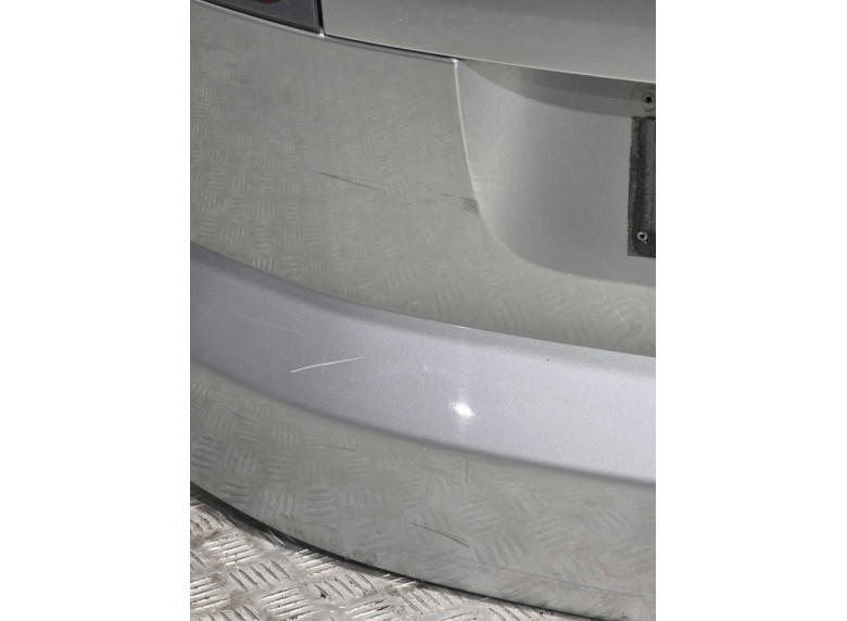 Молдинг крышки багажника к Ford S-Max, 2006г.