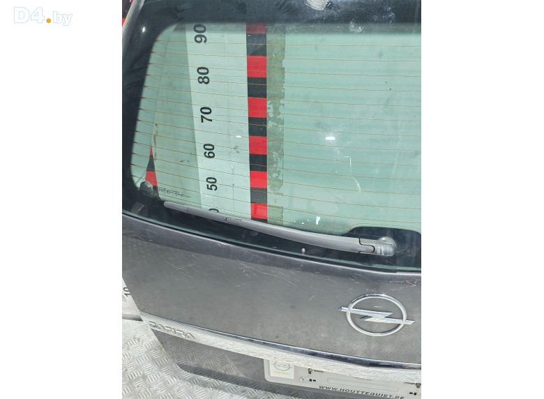 Щеткодержатель задний к Opel Zafira 2009 г.