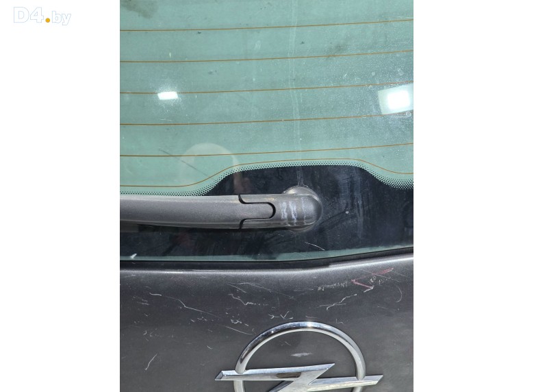 Моторчик заднего стеклоочистителя (дворника) к Opel Zafira 2009 г.