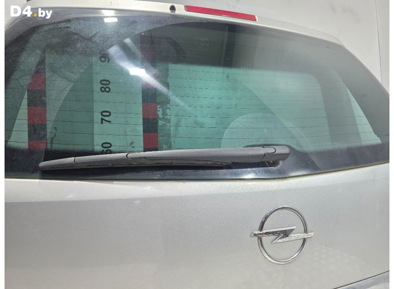 Щеткодержатель задний к Opel Zafira 2010 г.