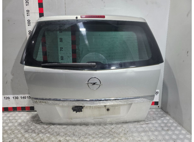 Кнопка открытия багажника к Opel Zafira, 2010г.