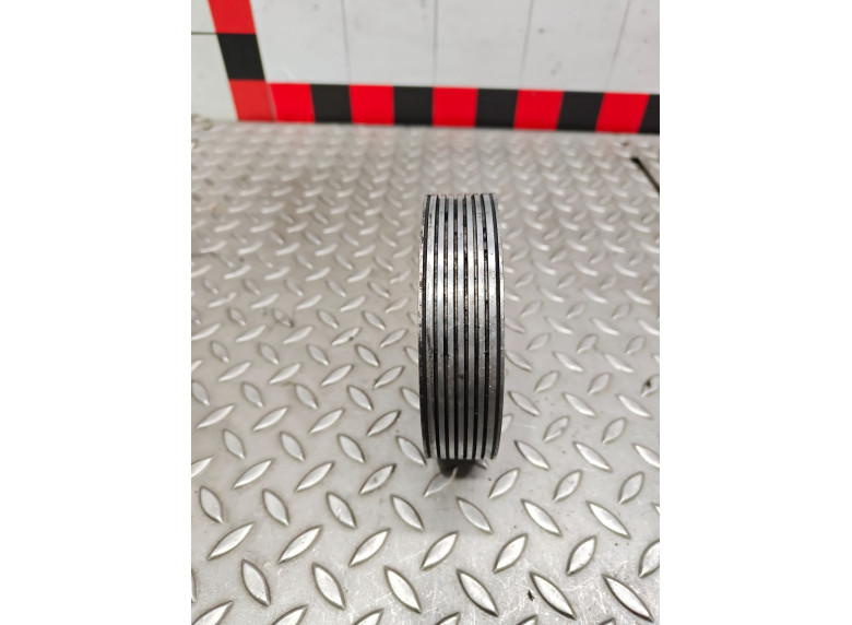 Шкив промежуточного вала к Volkswagen Passat, 1989г.