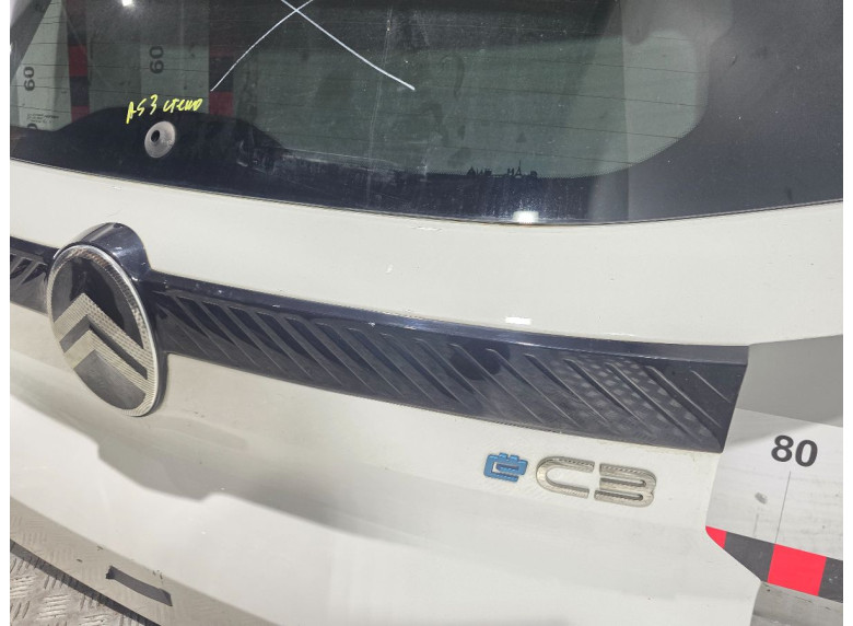 Молдинг крышки багажника к Citroen C3, 2023г.