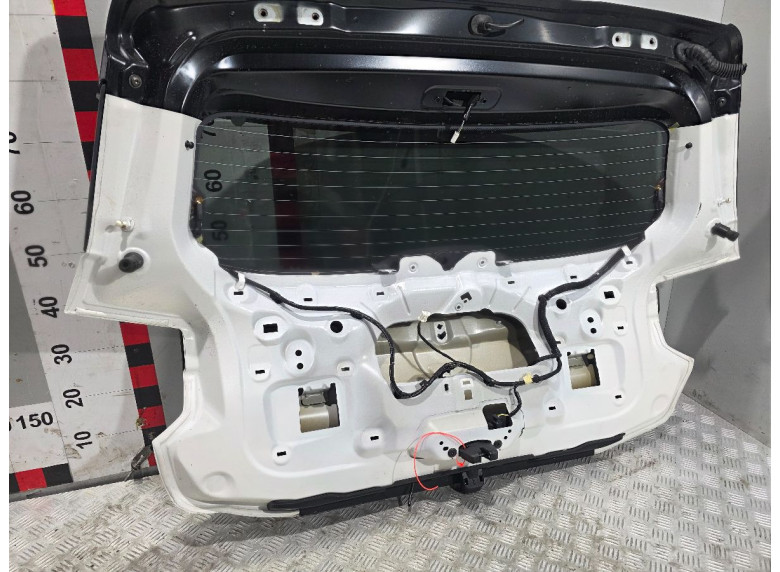 Крышка багажника (дверь 3-5) к Citroen C3, 2023г.