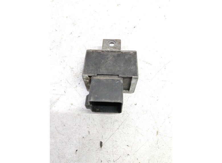 Реле накала свечей к Renault Trafic, 2003г.