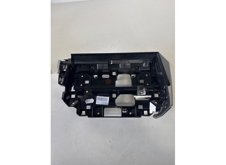 Накладка декоративная на торпедо к Peugeot 308, 2022г.