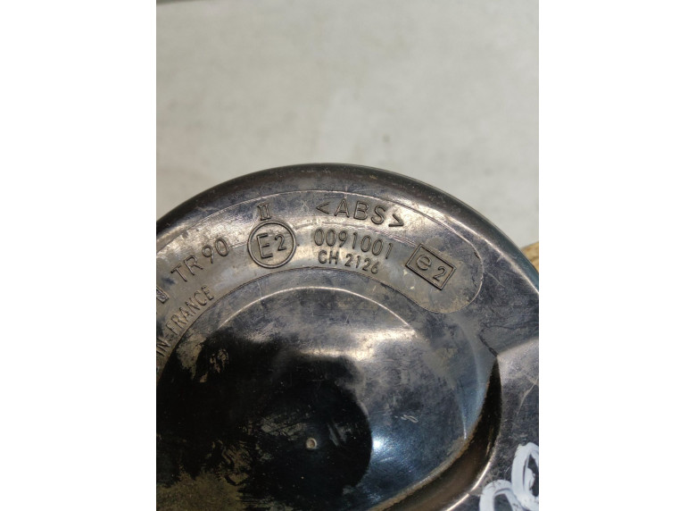 Сигнал (клаксон) к Renault Megane, 2000г.