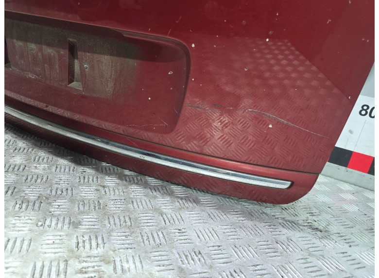 Молдинг крышки багажника к Renault Laguna, 2005г.