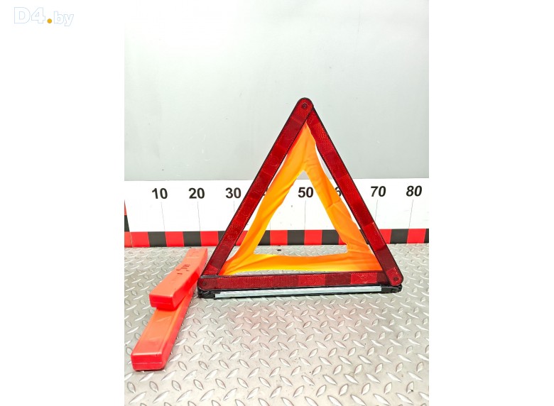 Знак аварийной остановки к Opel Zafira 2008 г.