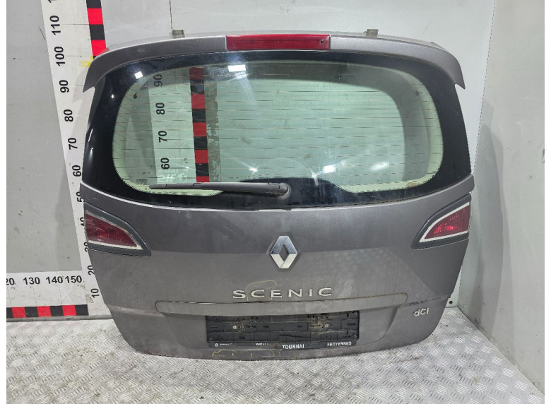 Фонарь крышки багажника правый к Renault Scenic, 2013г.