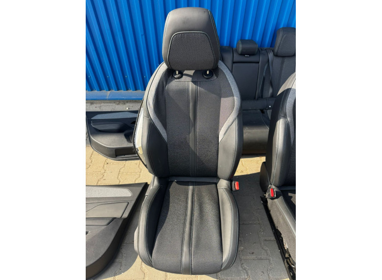 Салон (комплект сидений) к Peugeot 308, 2022г.