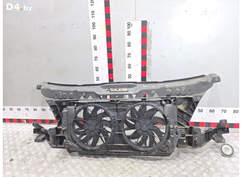 Передняя панель крепления облицовки (телевизор) к Mercedes Sprinter 2008 г.