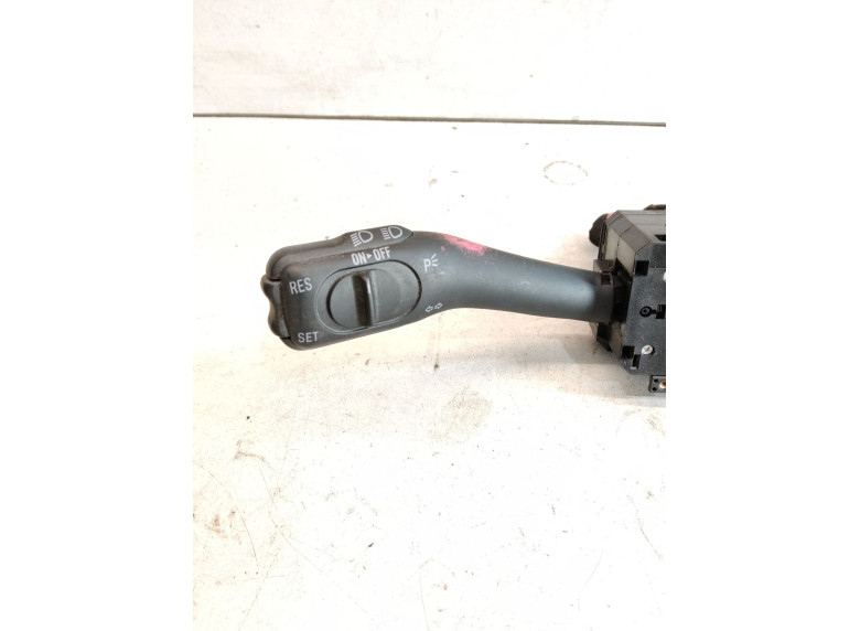 Переключатель подрулевой (стрекоза) к Audi A6, 2001г.