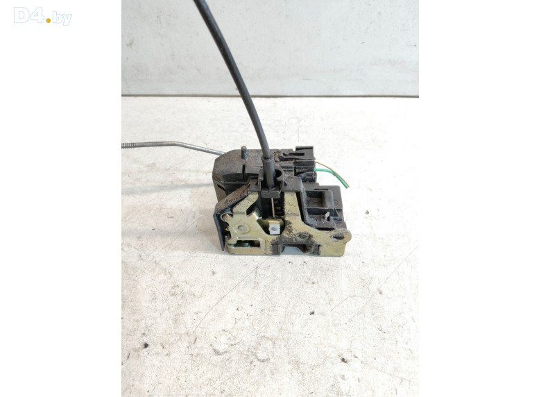 Замок двери передней левой к Renault Scenic 2001 г.
