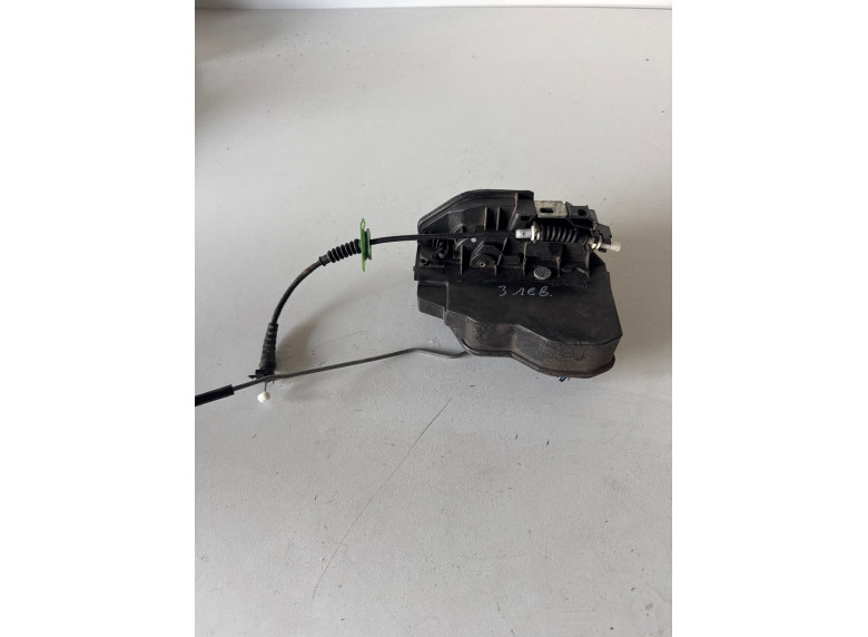 Замок двери задней левой к BMW 5 E60/E61, 2004г.