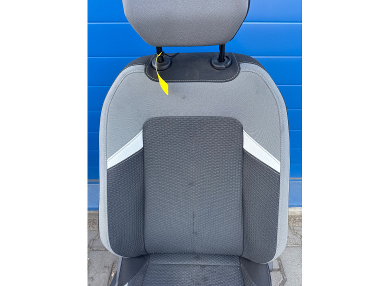 Сиденье переднее правое к Opel Astra, 2021г.