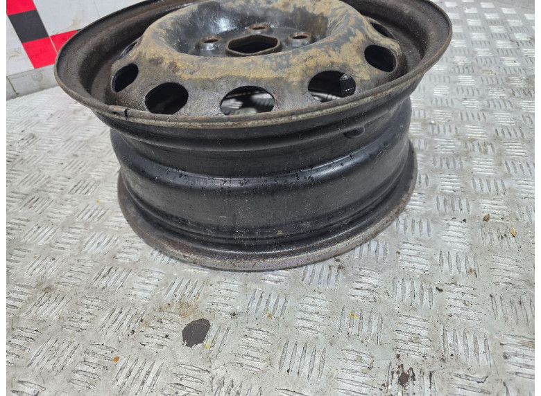 Диск штампованный к Volkswagen Sharan, 2000г.