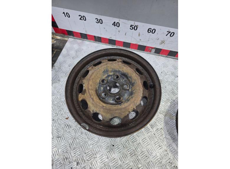 Диск штампованный к Volkswagen Sharan, 2000г.