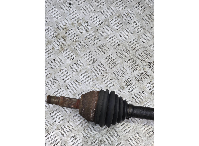 Полуось передняя правая (приводной вал, ШРУС) к Ford Focus, 2003г.