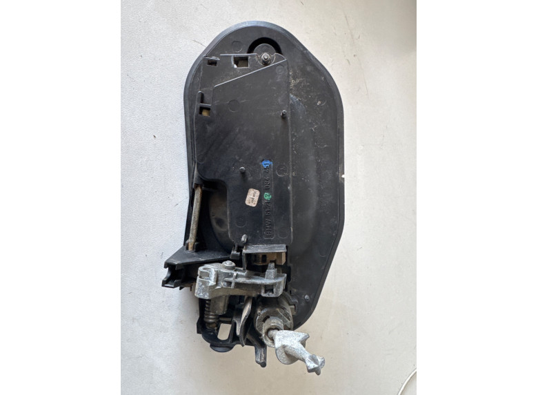 Ручка наружная передняя левая к BMW 5 E60/E61, 2004г.