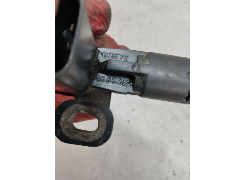 Датчик коленвала к Chrysler Voyager, 2000г.