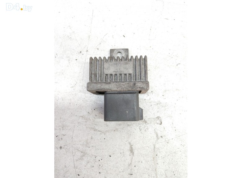 Реле накала свечей к Renault Trafic 2005 г.