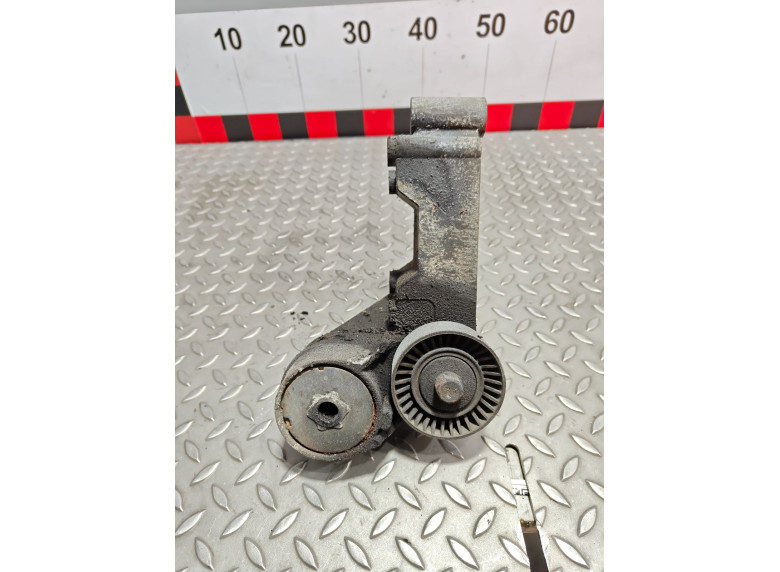 Натяжитель ремня генератора к Ford Focus, 2002г.