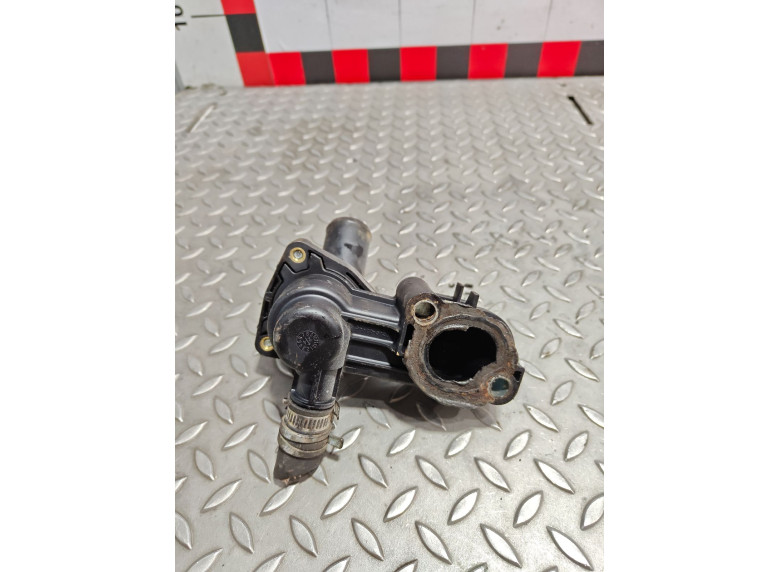 Корпус термостата к Ford Focus, 2002г.