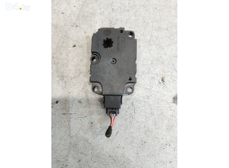 Моторчик заслонки печки к Audi A4 2020 г.