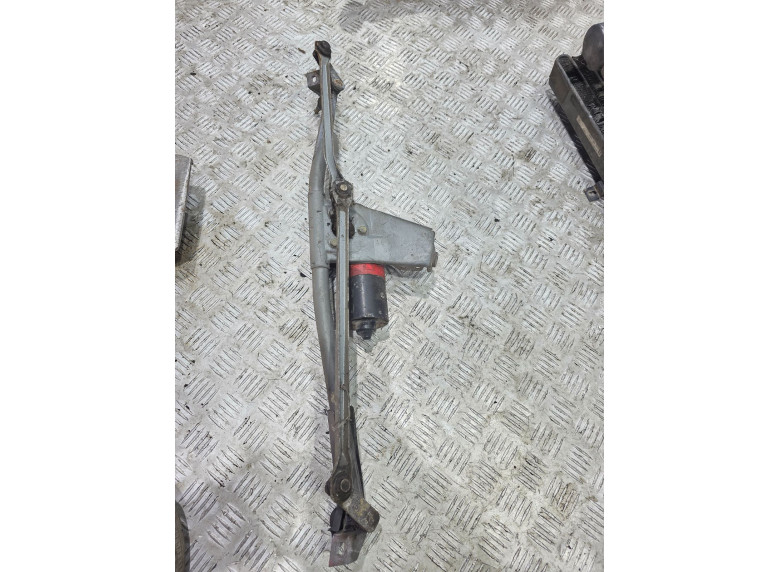 Механизм стеклоочистителя (трапеция дворников) к Audi 100, 1988г.