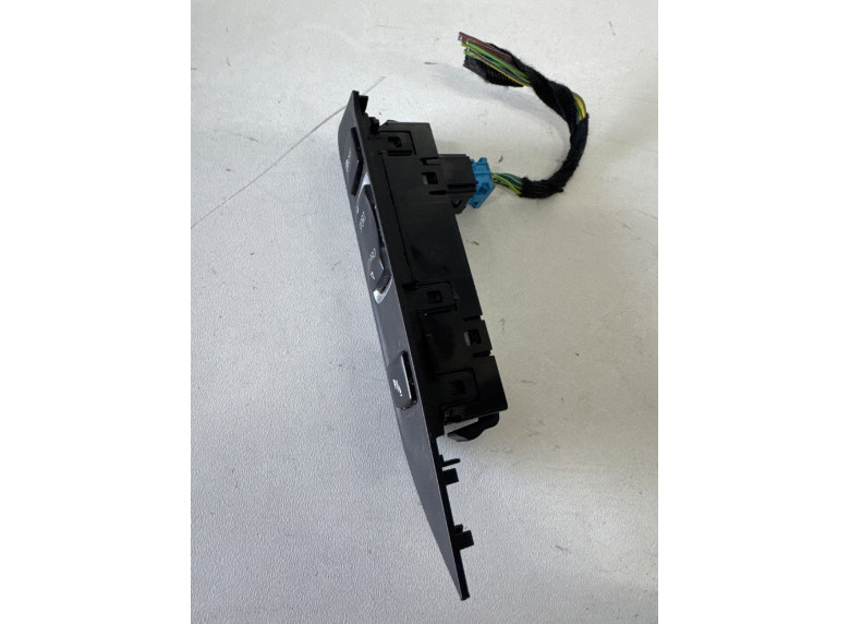 Блок кнопок к BMW 3 F30/F31/GT F34, 2013г.