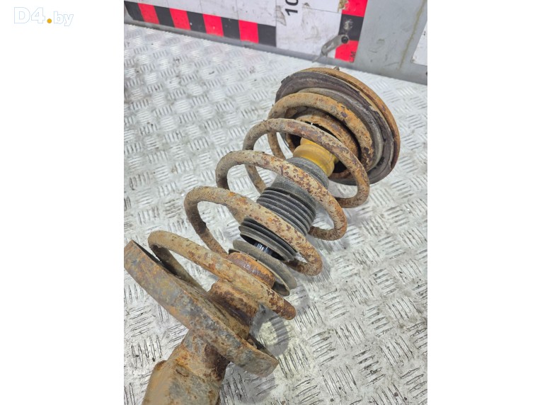 Пружина передняя к Audi 100 1988 г.