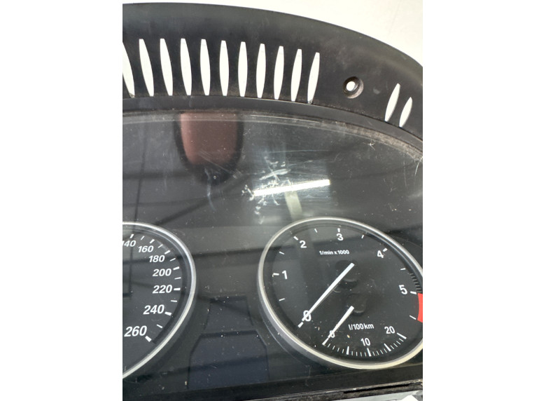 Щиток приборов (приборная панель) к BMW 5 E60/E61, 2004г.