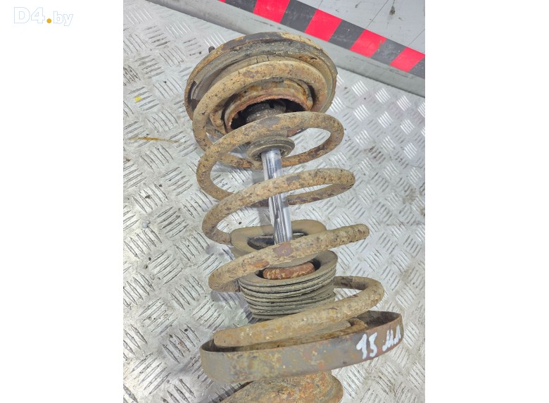 Амортизатор передний к Audi 100 1988 г.