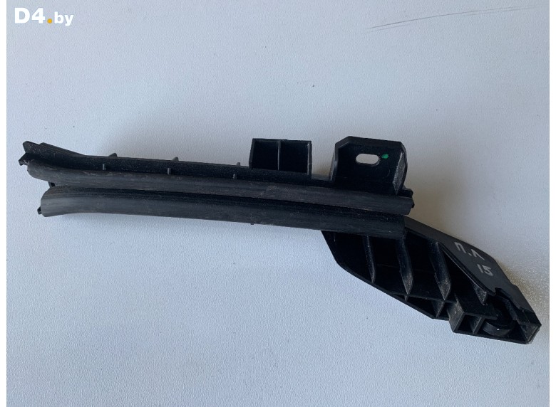 Направляющая стекла к Peugeot 308 2022 г.