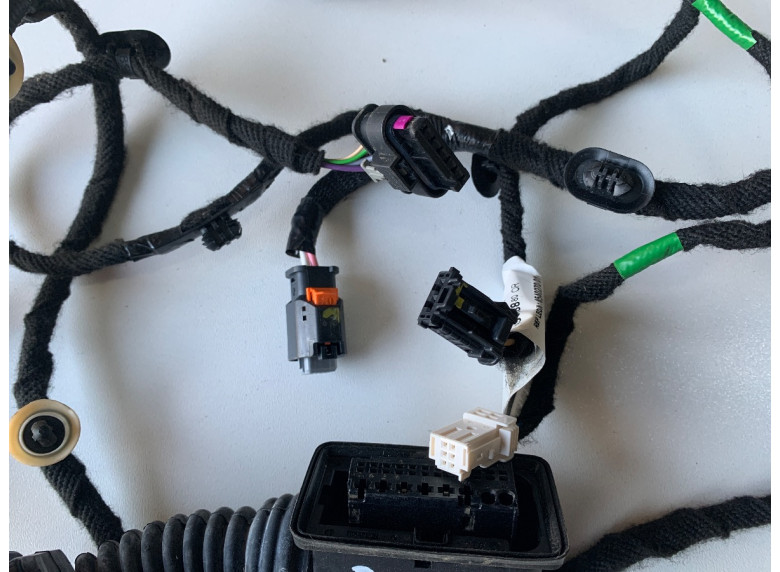 Проводка двери задней правой к Peugeot 308, 2022г.