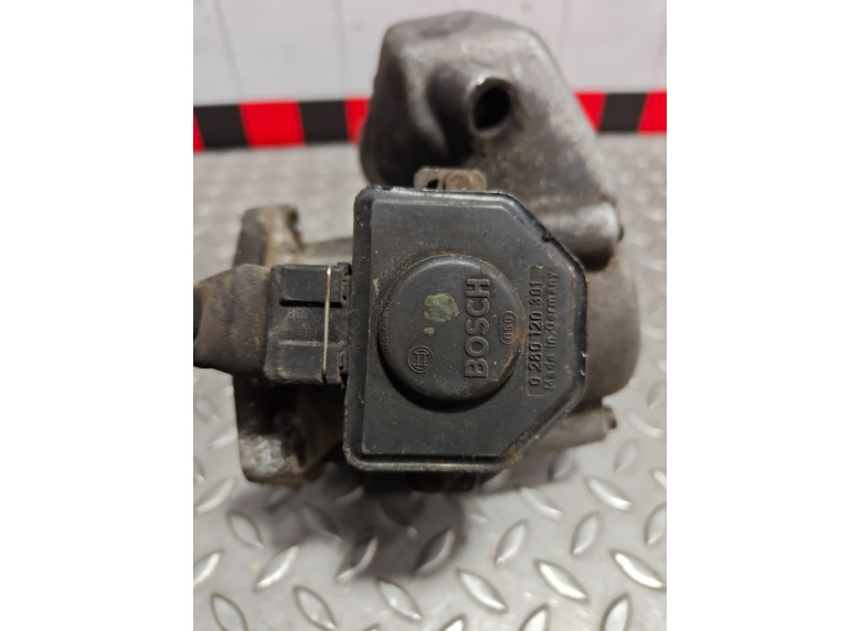 Заслонка дроссельная к Renault Espace, 1994г.