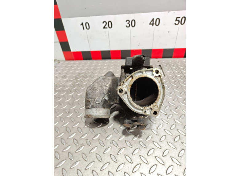 Заслонка дроссельная к Renault Espace, 1994г.