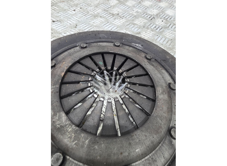 Корзина сцепления к Renault Espace, 1994г.