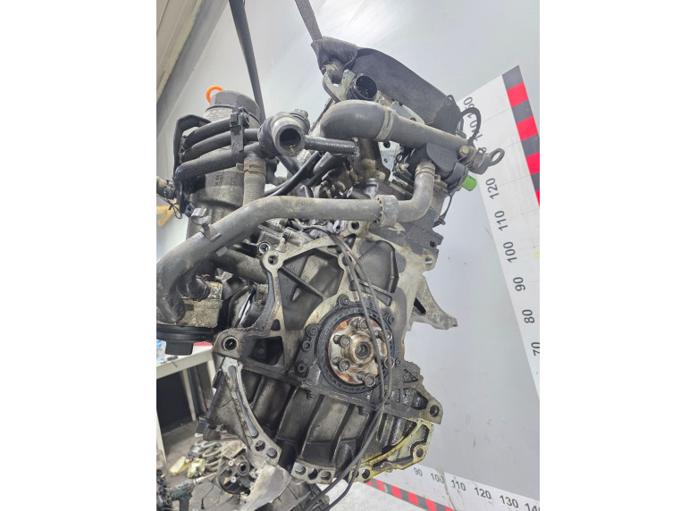 Двигатель к Audi A4, 2006г.