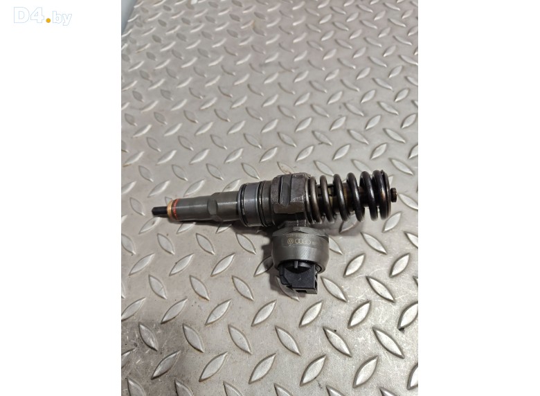 Форсунка к Volkswagen Golf 2007 г.